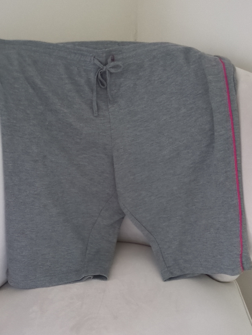 Size XLP Bermuda Shorts - Picture 2 of 3